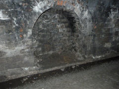 
Mangaroa Tunnel refuge, January 2013